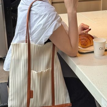 プリーツバッグ トートバッグ